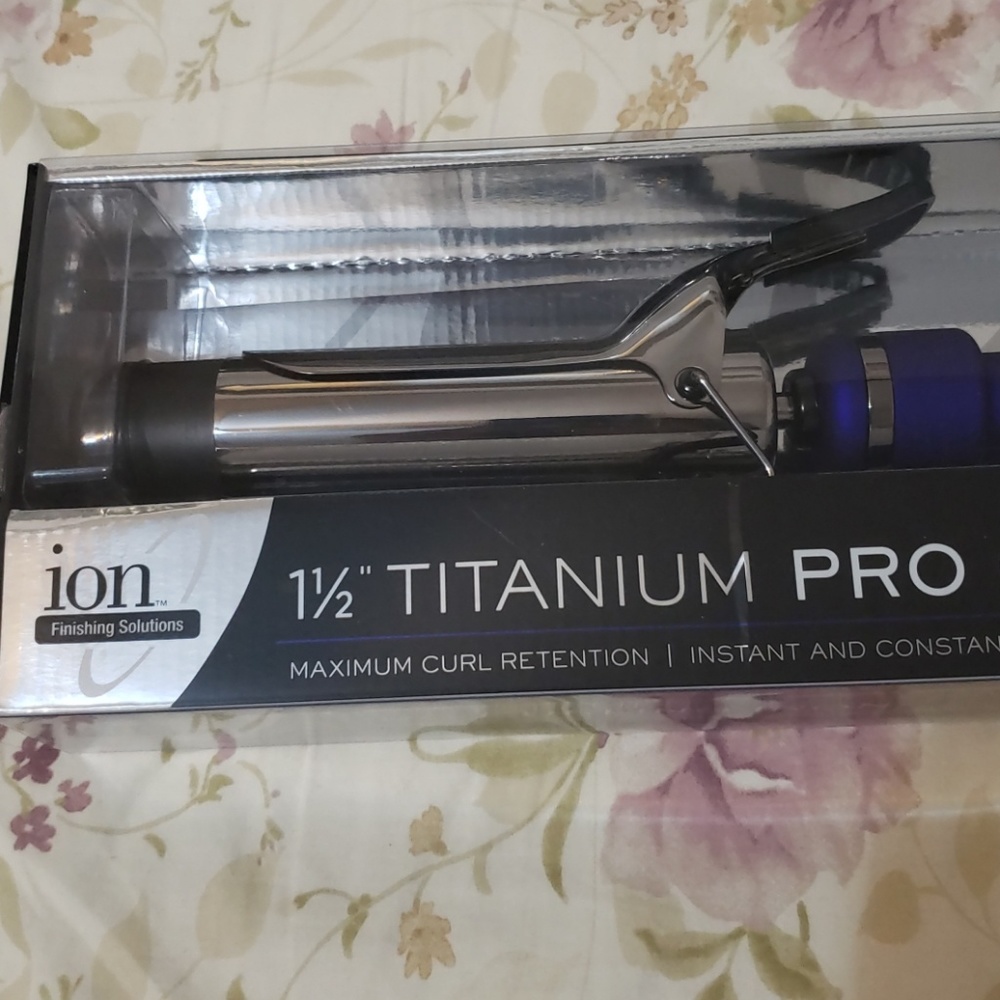 1.5 " curling iron